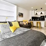 アパート Luxury Penthouse Sea View Hortensia Apartments, Los Cristianos, Tenerife *