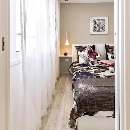 Luxury Penthouse Sea View, Cristianos Apartment