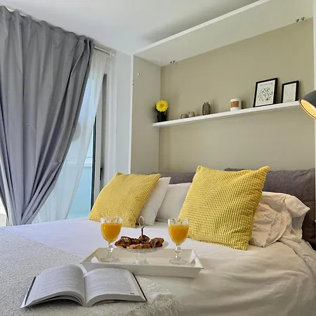 Luxury Penthouse Sea View Hortensia Apartments, Cristianos, Tenerife Appartamento *