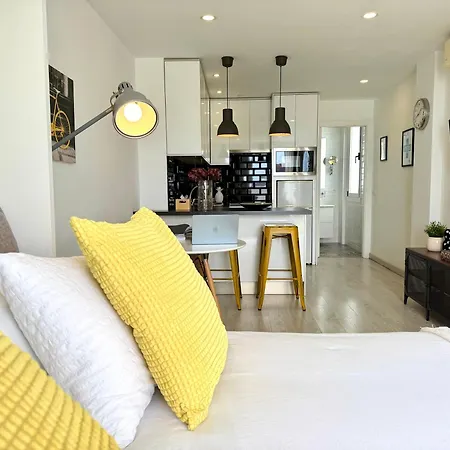 Luxury Penthouse Sea View Hortensia Apartments, Cristianos, Tenerife *