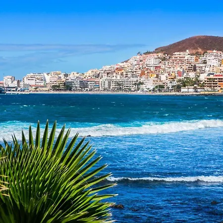 Luxury Penthouse Sea View Hortensia Apartments, Cristianos, Tenerife アパート